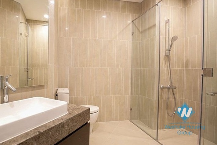 Spacious apartment with 4 bedrooms for rent in Sun Plaza, Thuy Khue st, Ba Dinh area.